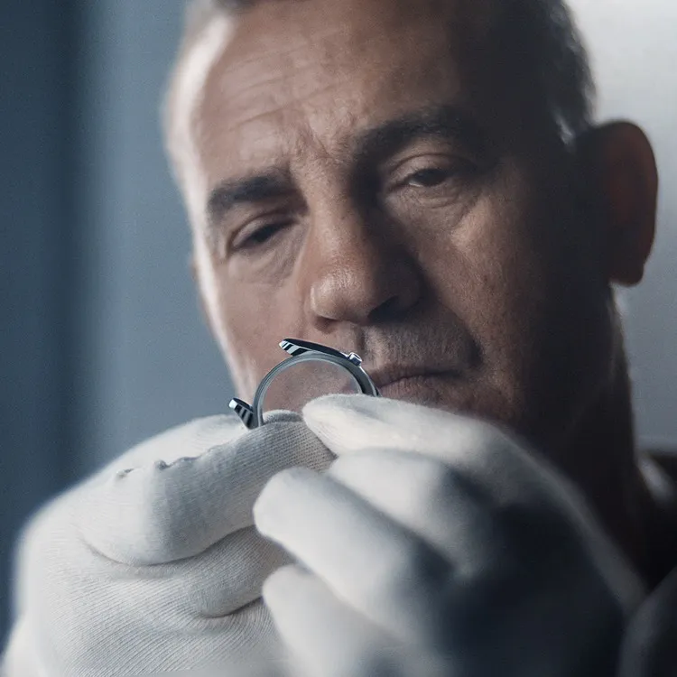 rolex watchmaking integrating all areas of expertise portrait